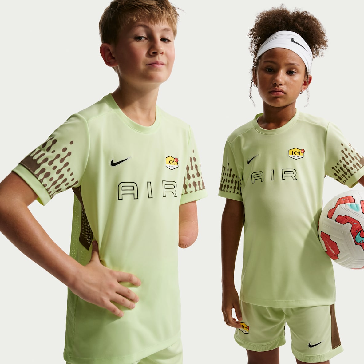 Football Clothing. Nike CA